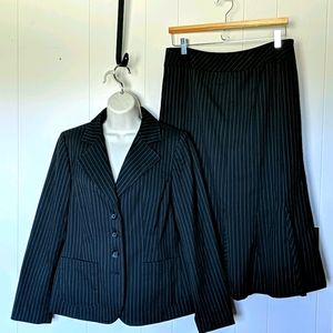 Apostrophe black pinstripe suit set size 8p & 12p